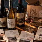 Box decouverte vin avec bouteilles et fiches de dégustation