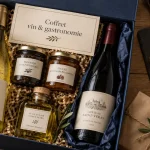 Coffret cadeau vin et gastronomie : vin blanc, vin rouge et gourmandises